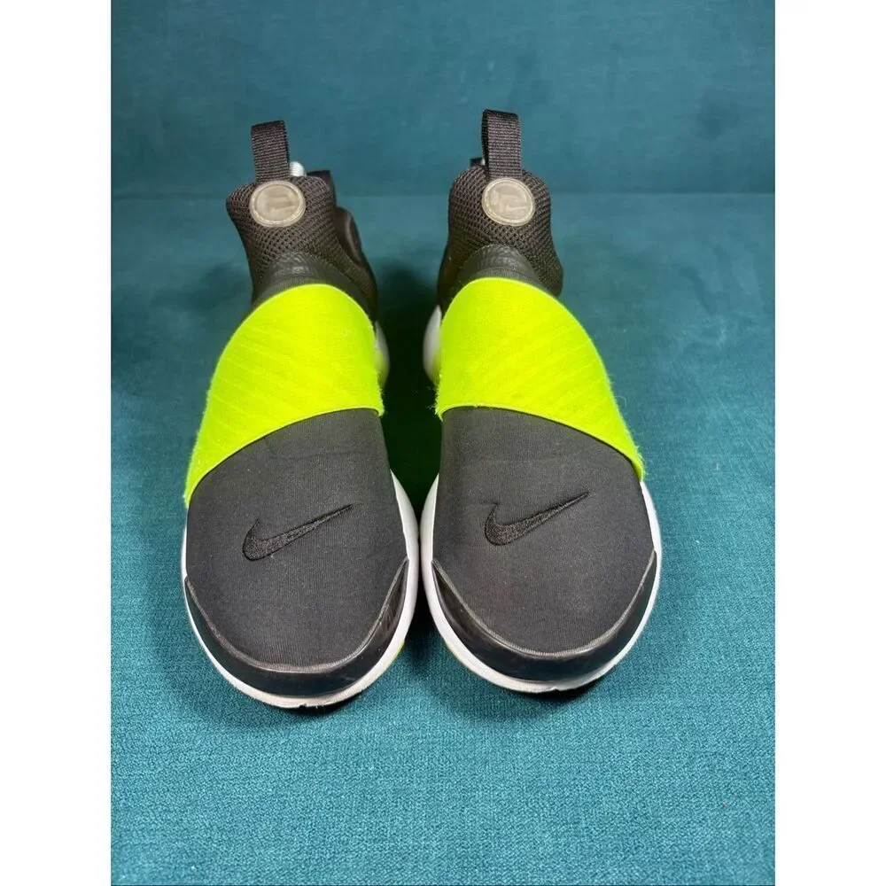Nike Presto Extreme GS Black Volt Slip-On Running Shoes Size 6Y Women’s 7.5